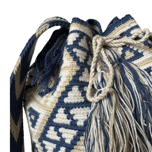 handmade wayuu bucket bag authentic geometric design colombian artisan mochila colorful crossbody