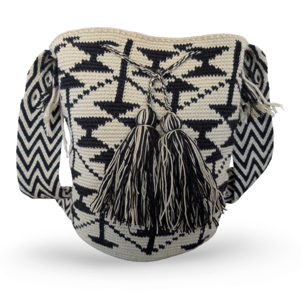 handwoven colombian bag