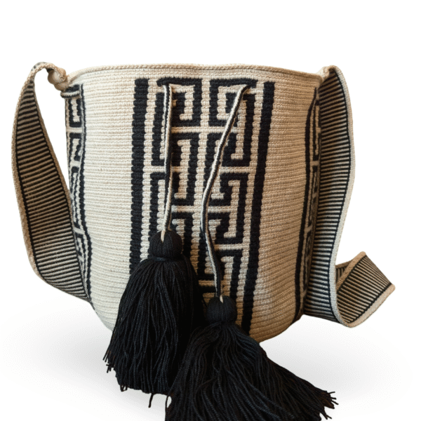 Guajira ⦁ Artisanal Handmade Colombian Mochila Bag